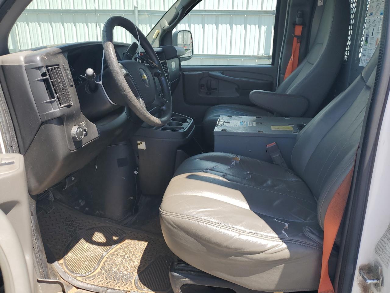 2015 Chevrolet Express G2500 VIN: 1GCWGFCF6F1269728 Lot: 65324615