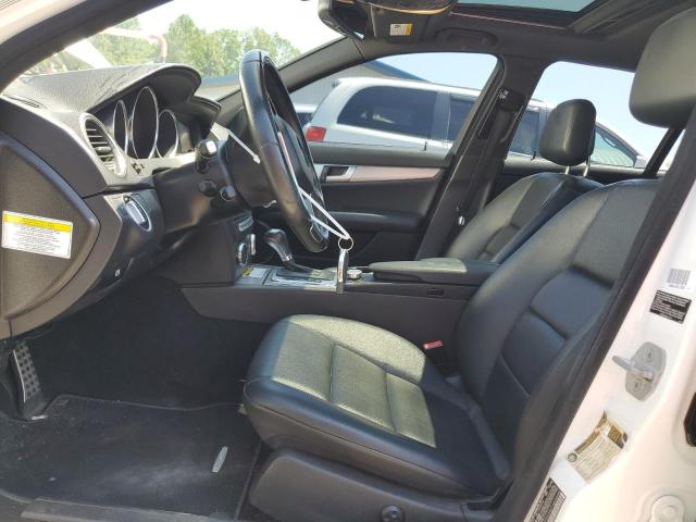 Sedans MERCEDES-BENZ C-CLASS 2013 Biały