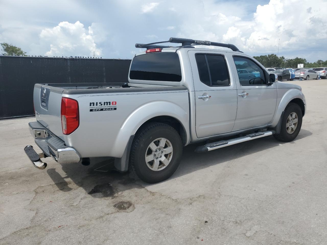 2005 Nissan Frontier Crew Cab Le silver null gas 1N6AD07U75C460616 photo #4