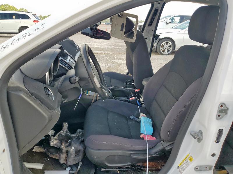 Sedans CHEVROLET CRUZE 2014 Biały