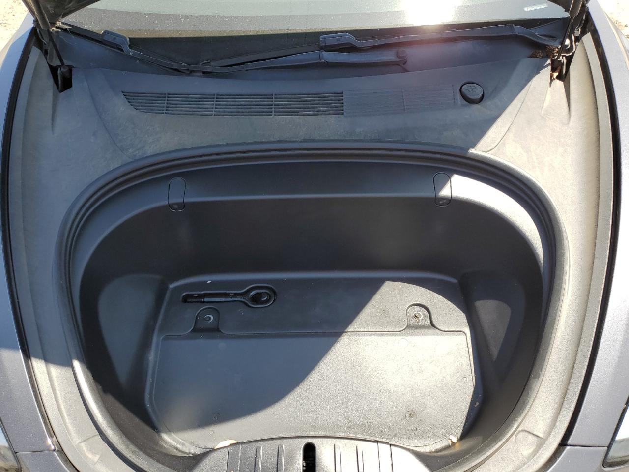 2019 Tesla Model 3 VIN: 5YJ3E1EA8KF476006 Lot: 63709005