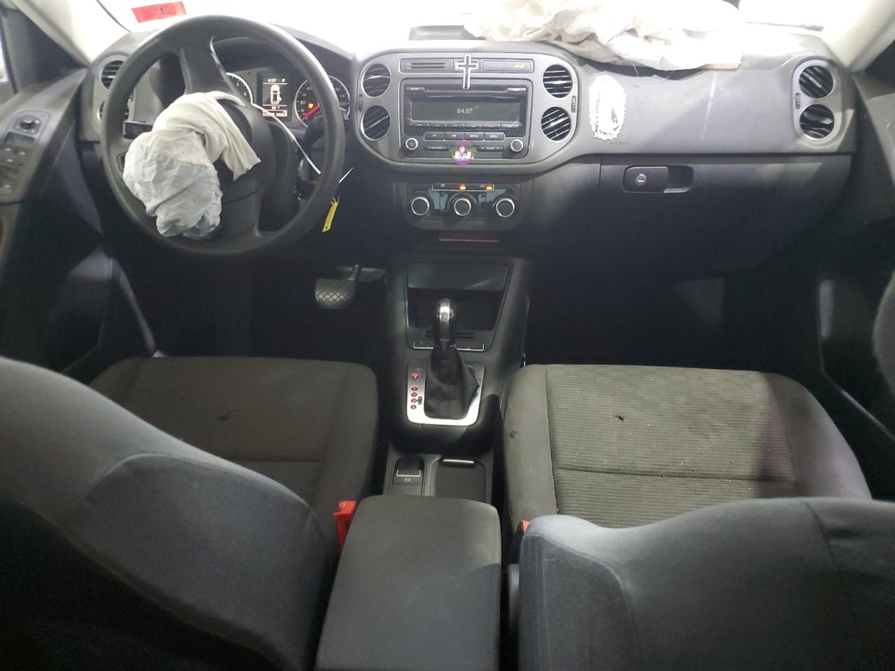 2012 Volkswagen Tiguan S VIN: WVGBV7AX2CW564230 Lot: 66962405