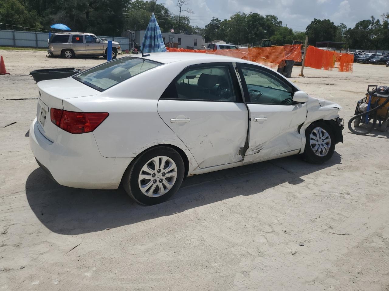 knaft4a28d5648961 KNAFT4A28D5648961 2013 Kia Forte Lx