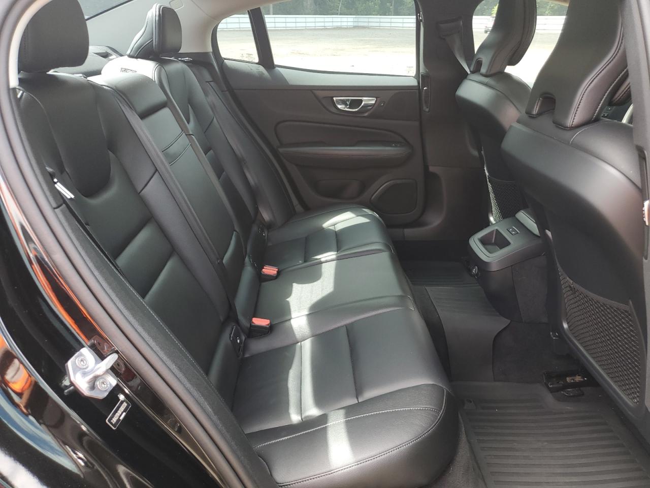 2019 Volvo S60 T6 Momentum VIN: 7JRA22TK8KG003330 Lot: 64854965