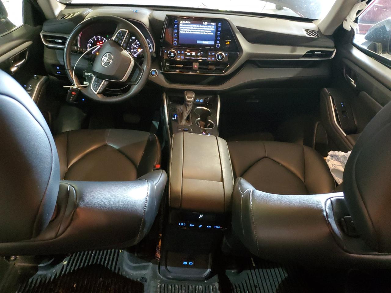 2022 Toyota Highlander Xle VIN: 5TDGZRBH4NS593541 Lot: 63776585