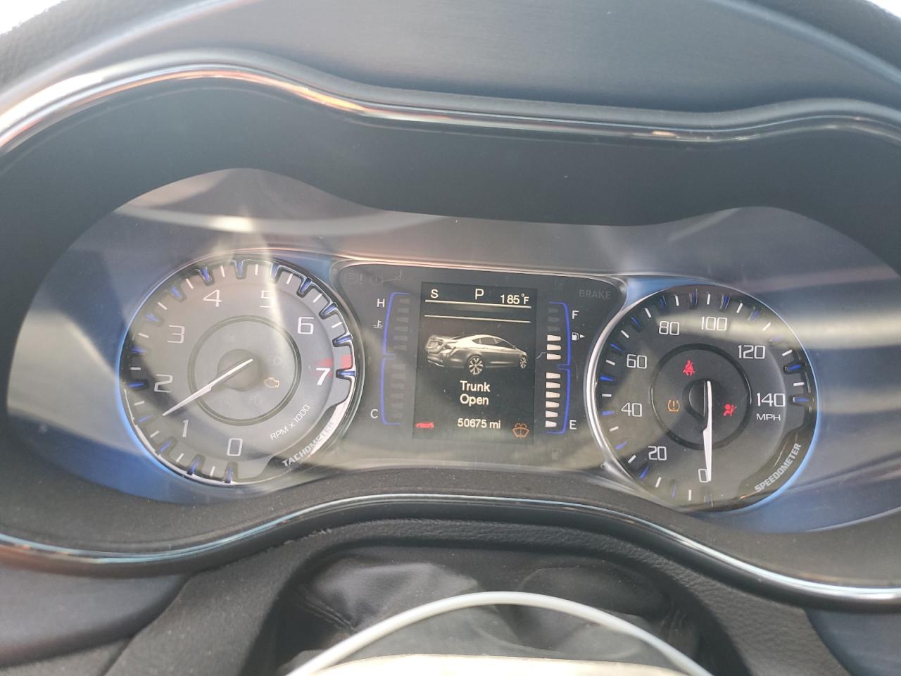 2015 Chrysler 200 S VIN: 1C3CCCDGXFN674038 Lot: 64838195