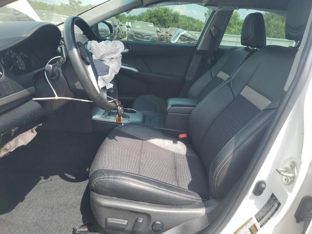  TOYOTA CAMRY 2014 Biały