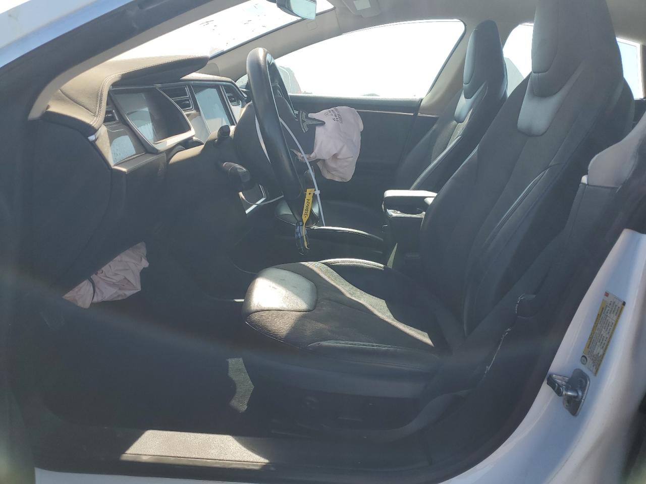 2013 Tesla Model S VIN: 5YJSA1CN1DFP11636 Lot: 63684935