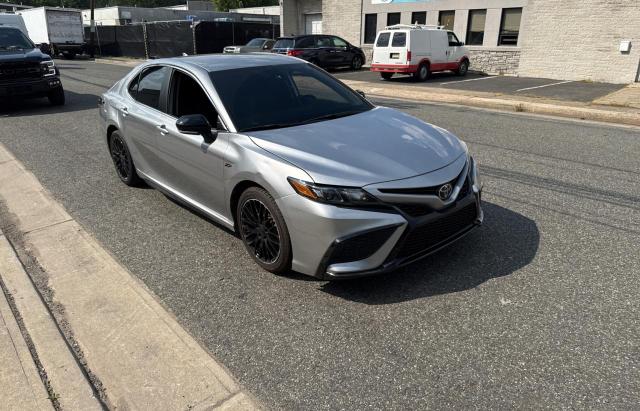  TOYOTA CAMRY 2024 Silver