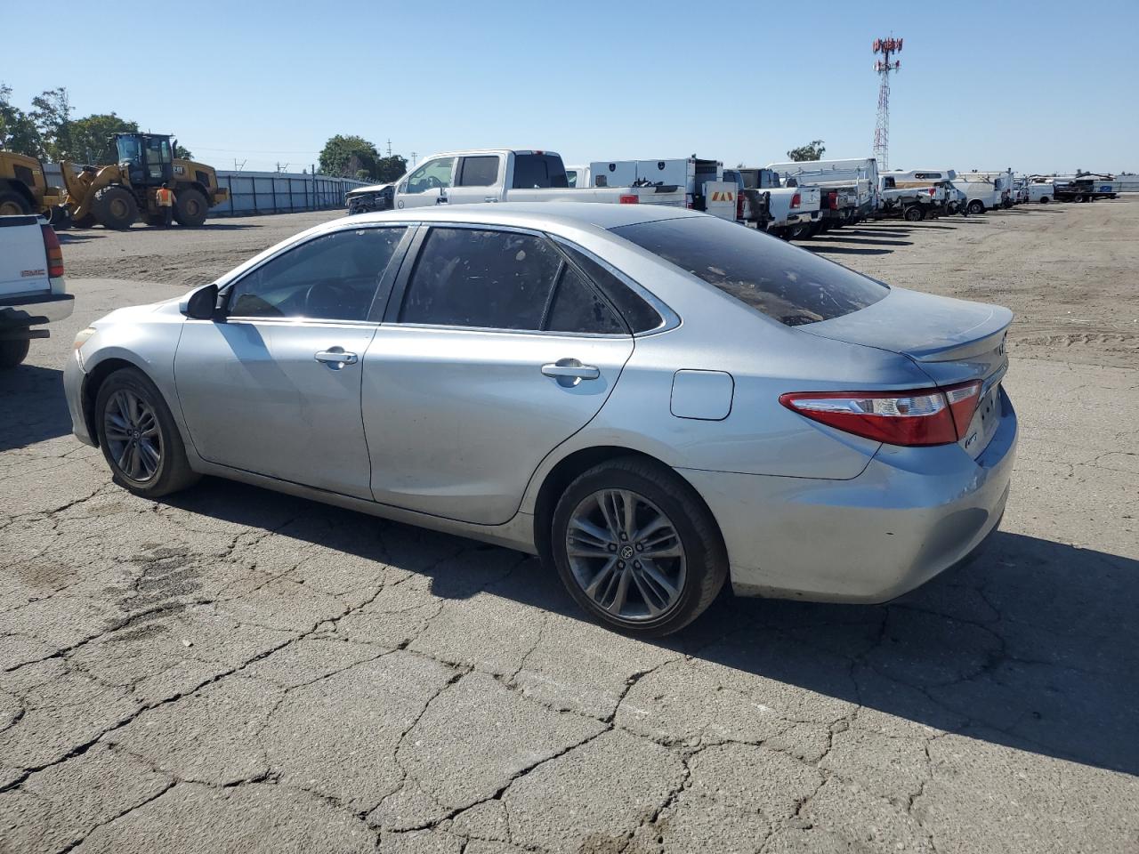 4t1bf1fk8gu206557 4T1BF1FK8GU206557 2016 Toyota Camry Le