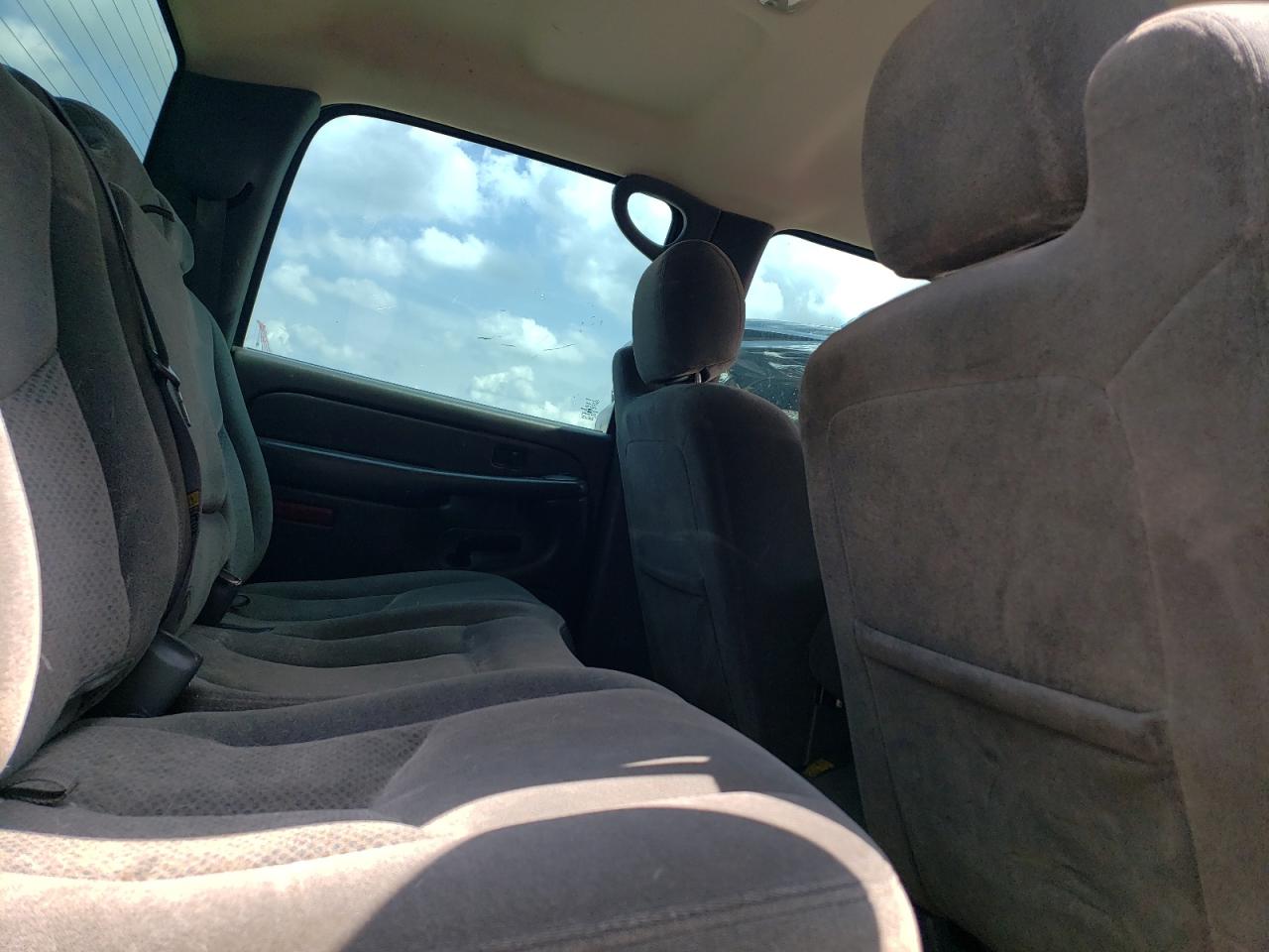 2005 Chevrolet Silverado K1500 VIN: 2GCEK13T051194908 Lot: 64561085