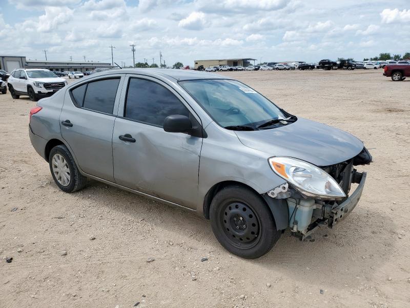  NISSAN VERSA 2014 Srebrny