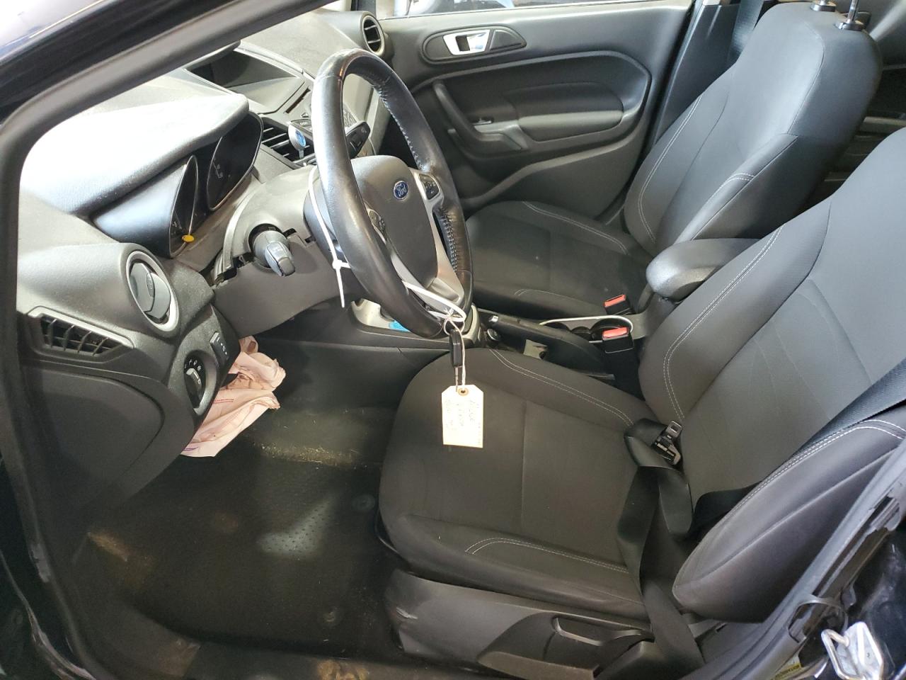 3FADP4BJ5GM146742 2016 Ford Fiesta Se