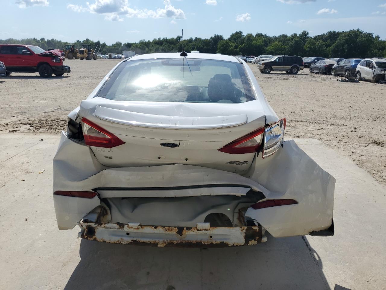 3FADP4BJXGM137776 2016 Ford Fiesta Se