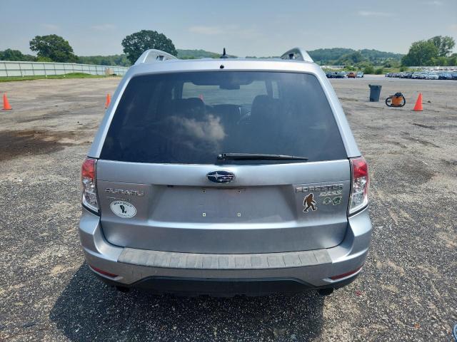 Parquets SUBARU FORESTER 2016 Srebrny