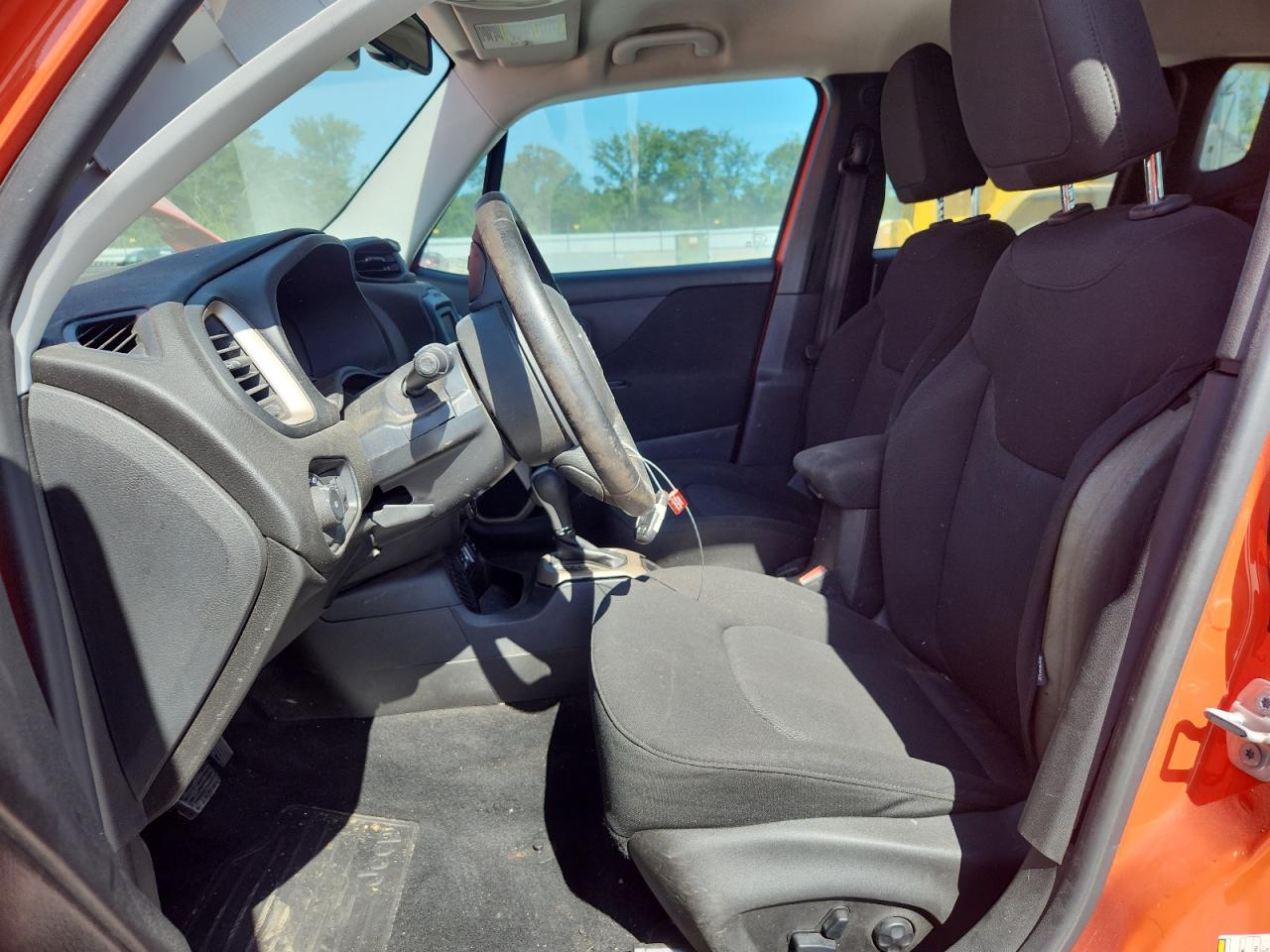 2016 Jeep Renegade Latitude VIN: ZACCJABT0GPD14808 Lot: 65605075