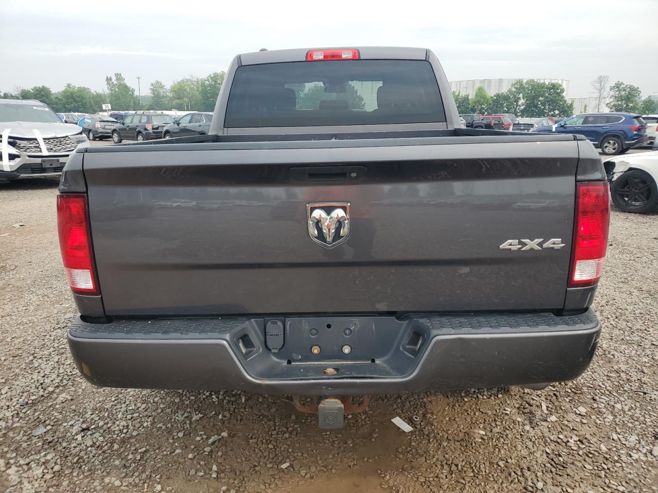 2017 Ram 1500 St VIN: 1C6RR7FG0HS702711 Lot: 63830455