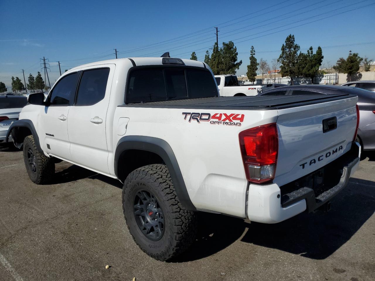 2016 Toyota Tacoma Double Cab VIN: 3TMCZ5AN1GM009100 Lot: 66230165