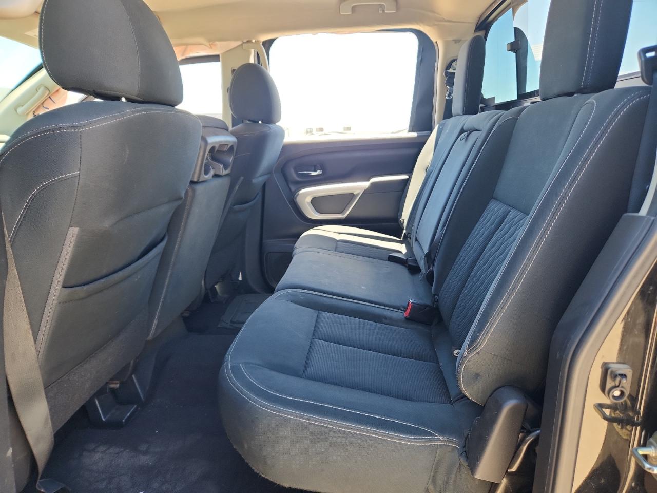 2017 Nissan Titan S VIN: 1N6AA1EJ4HN500652 Lot: 65727455