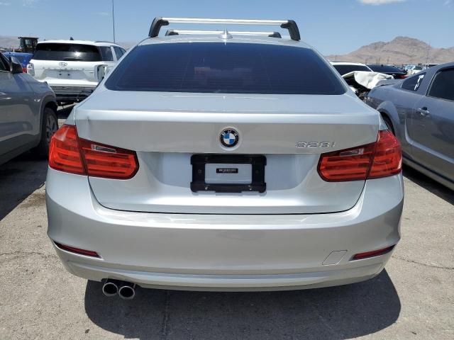  BMW 3 SERIES 2015 Серебристый