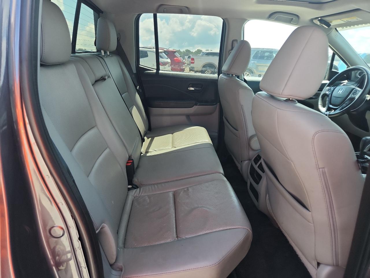 2017 Honda Ridgeline Rtl VIN: 5FPYK3F79HB031142 Lot: 62365885