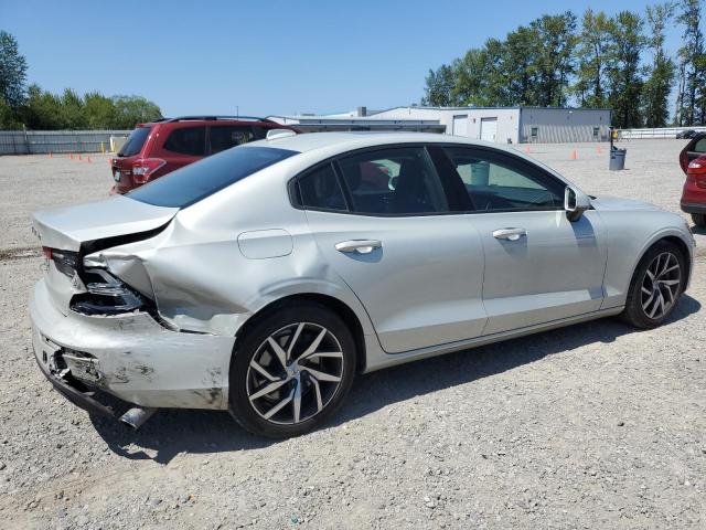  VOLVO S60 2019 Srebrny