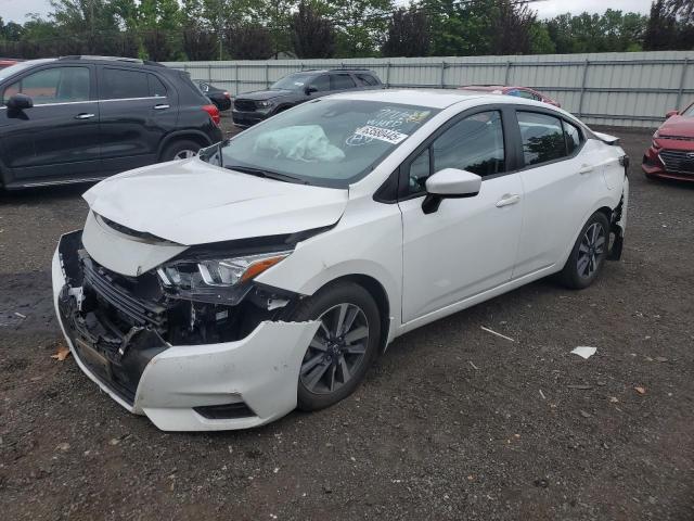 2022 Nissan Versa Sv