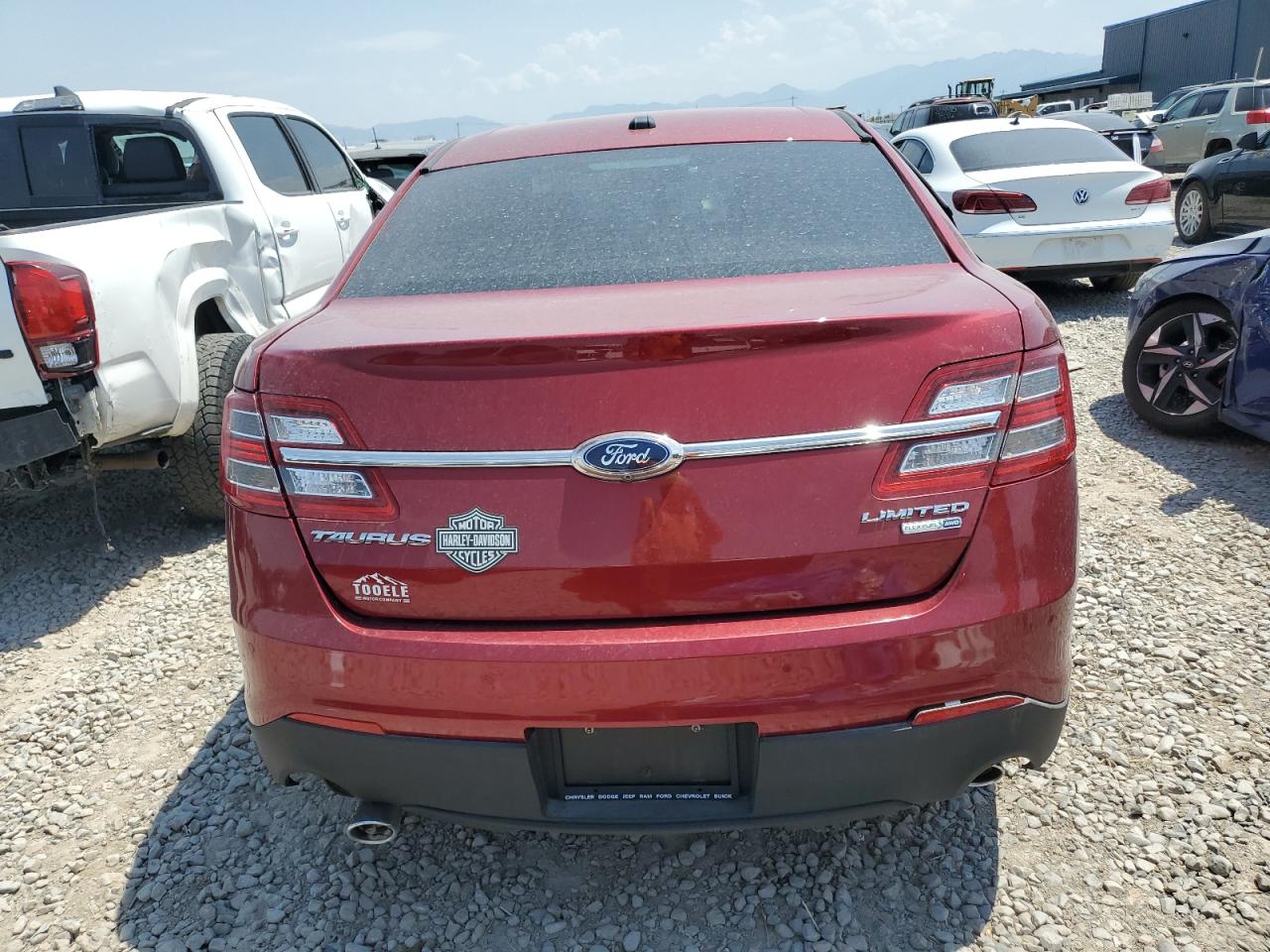 2015 Ford Taurus Limited VIN: 1FAHP2J84FG124048 Lot: 65095315