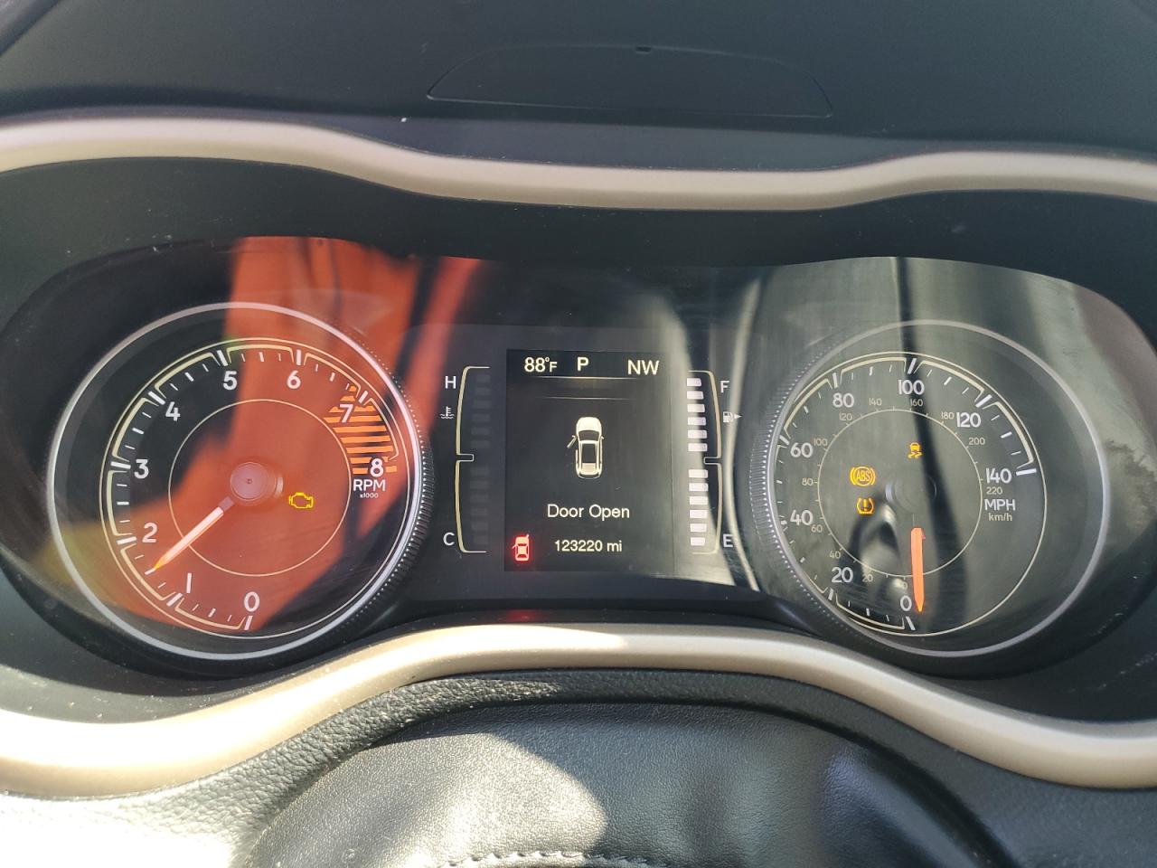 2017 Jeep Cherokee Sport VIN: 1C4PJLAS2HW654794 Lot: 63447965