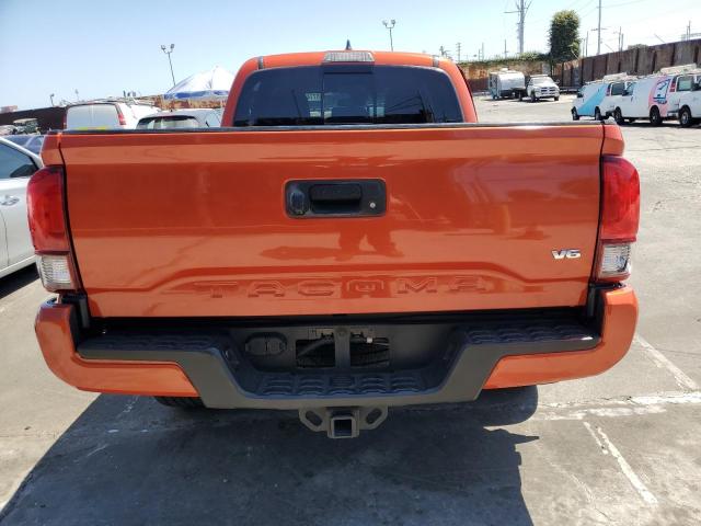  TOYOTA TACOMA 2018 Оранжевый