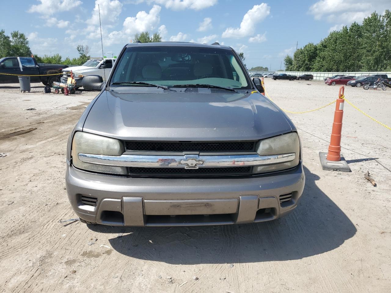 1gndt13s282259320 1GNDT13S282259320 2008 Chevrolet Trailblazer Ls