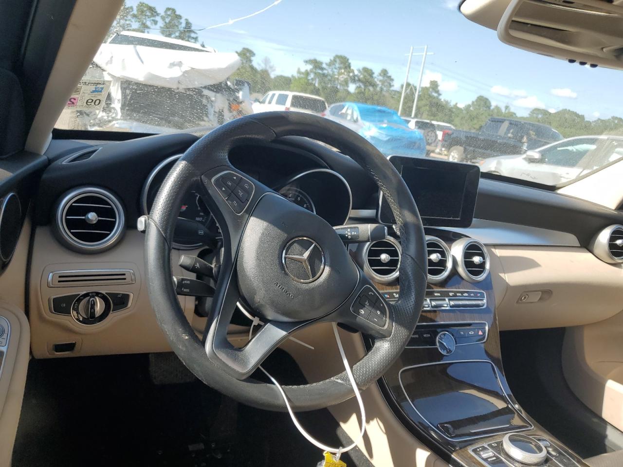 2017 Mercedes-Benz C 300 VIN: WDDWF4JB5HR242375 Lot: 64902485