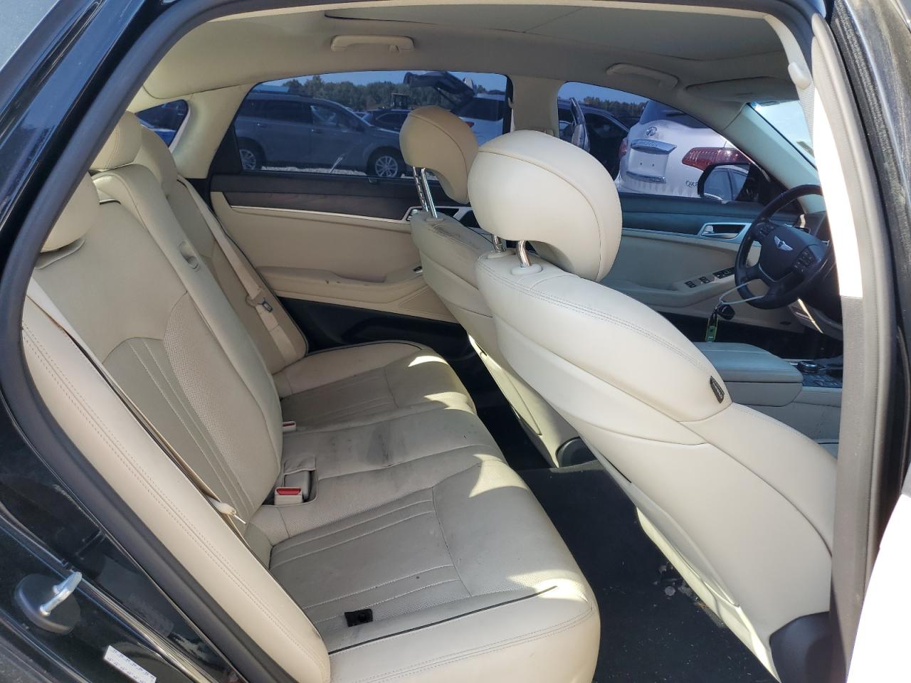 2016 Hyundai Genesis 3.8L VIN: KMHGN4JE3GU142570 Lot: 64603485