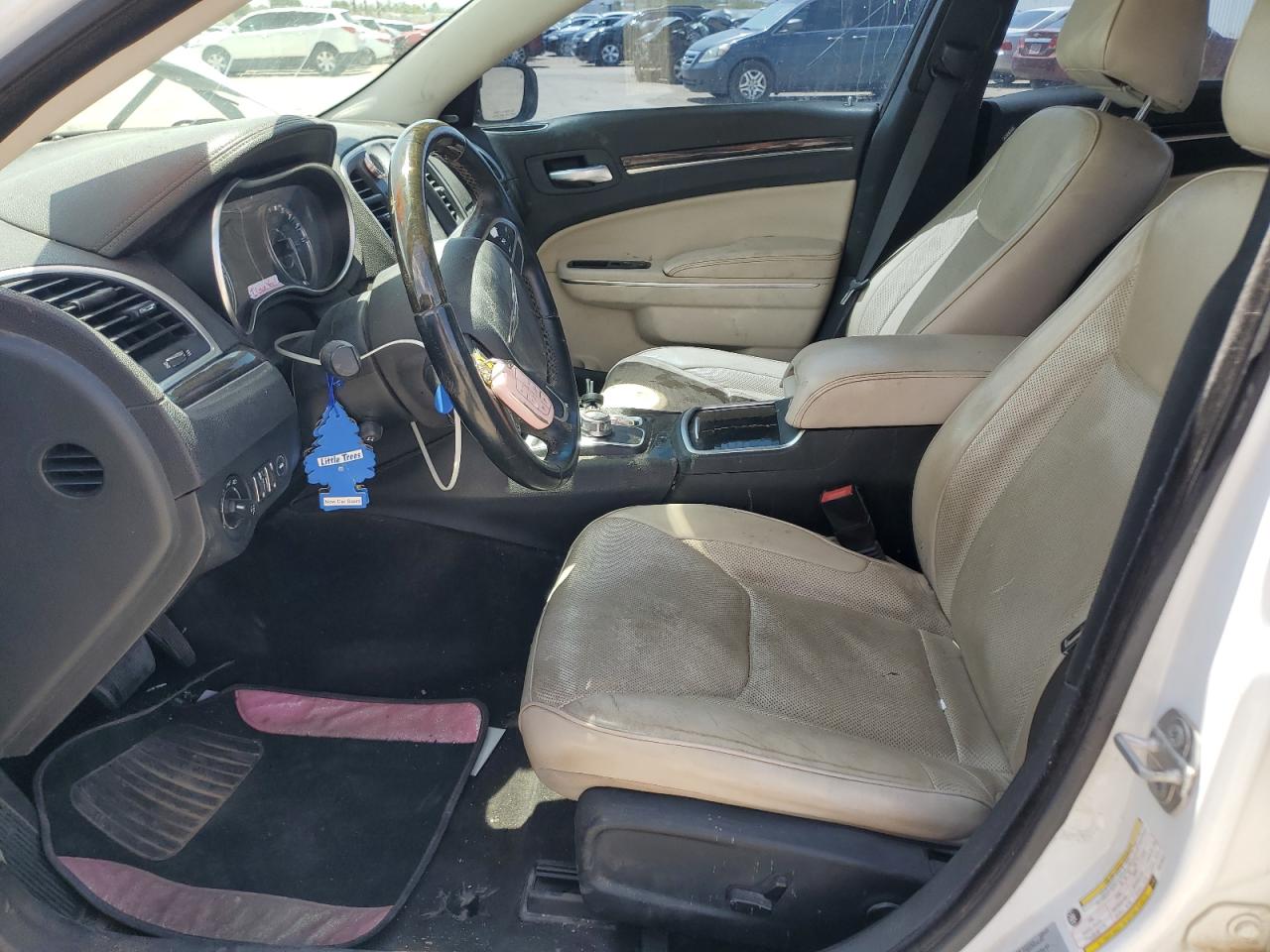 2017 Chrysler 300C VIN: 2C3CCAEG2HH516372 Lot: 63682075