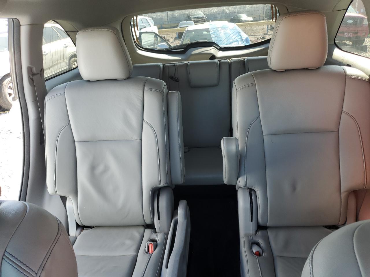 2018 Toyota Highlander Se VIN: 5TDKZRFH8JS549363 Lot: 63823195