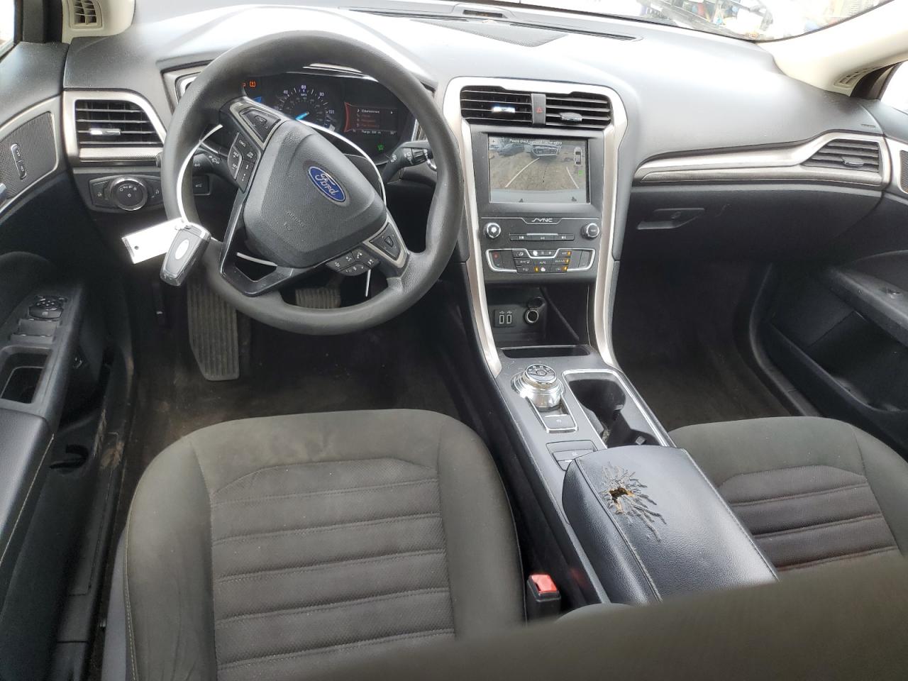 2019 Ford Fusion Se VIN: 3FA6P0LU6KR226119 Lot: 65237615