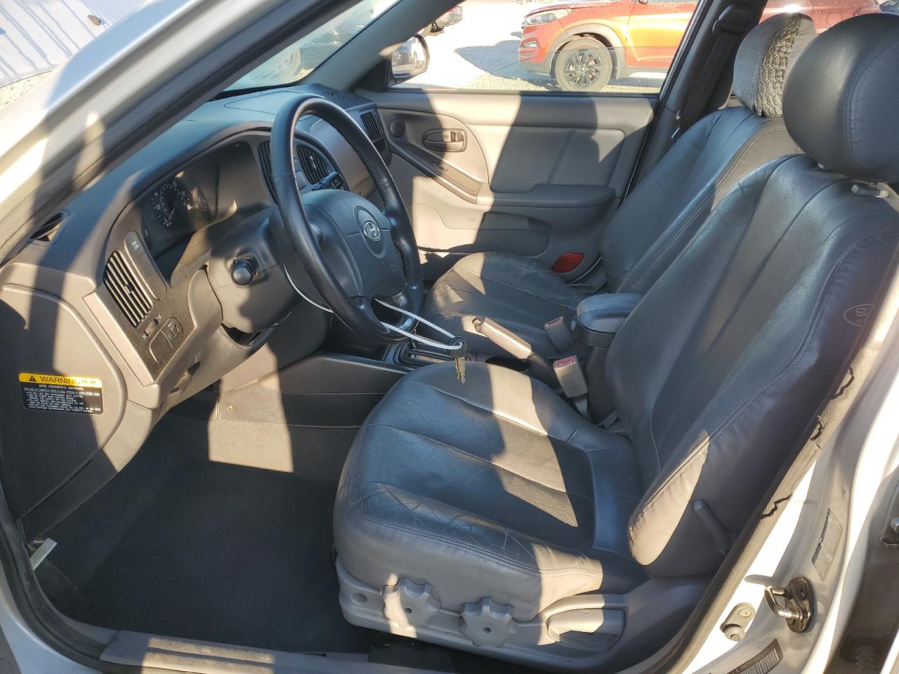 2005 Hyundai Elantra Gls VIN: KMHDN56D45U148254 Lot: 63801485