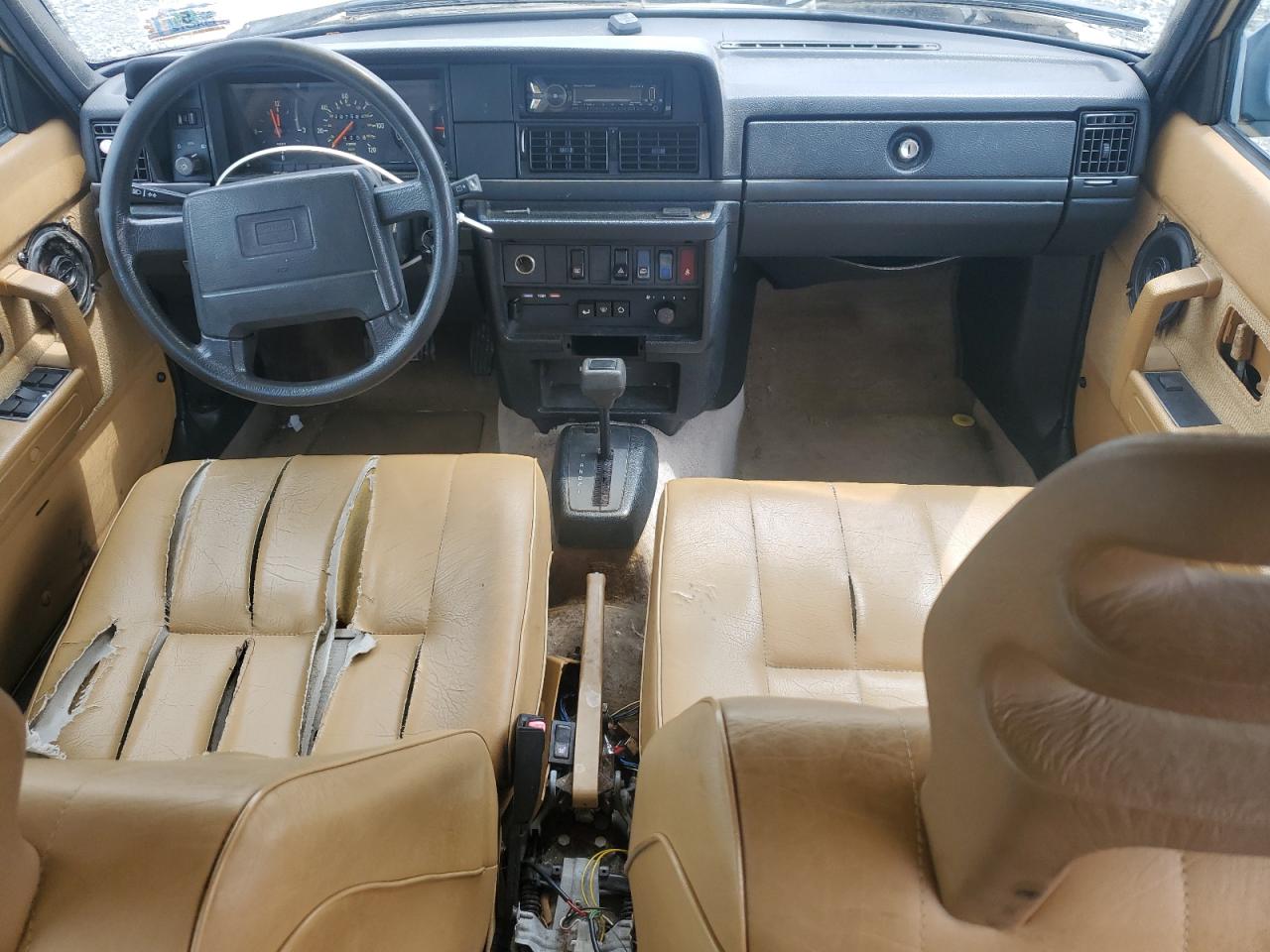 1993 Volvo 240 VIN: YV1AW8809P1948899 Lot: 62819625