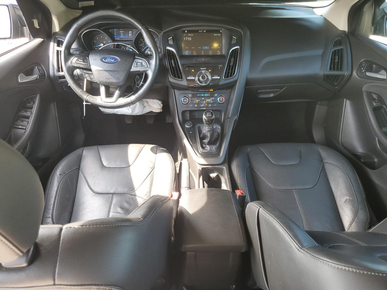 2016 Ford Focus Se VIN: 1FADP3F21GL228871 Lot: 63506525