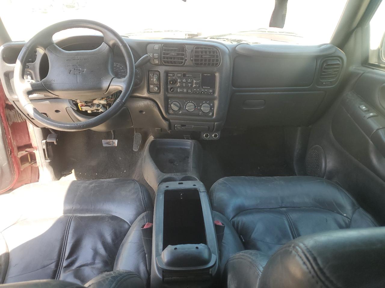 1998 Chevrolet Blazer VIN: 1GNDT13W7W2160265 Lot: 63106495