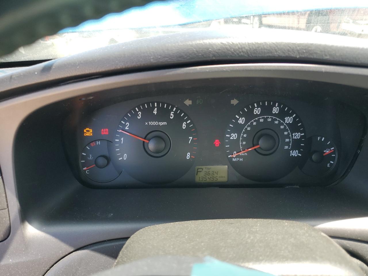 2004 Hyundai Elantra Gls VIN: KMHDN56D24U104882 Lot: 64136915