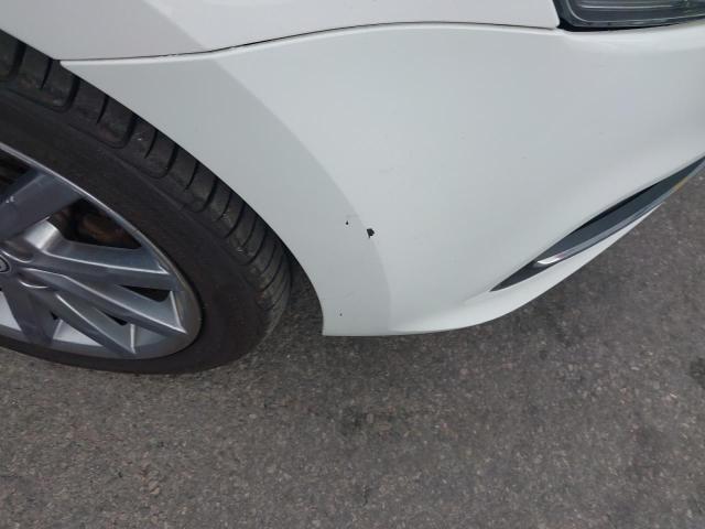 2015 VOLKSWAGEN POLO SE DE