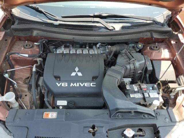 2014 MITSUBISHI OUTLANDER SE  