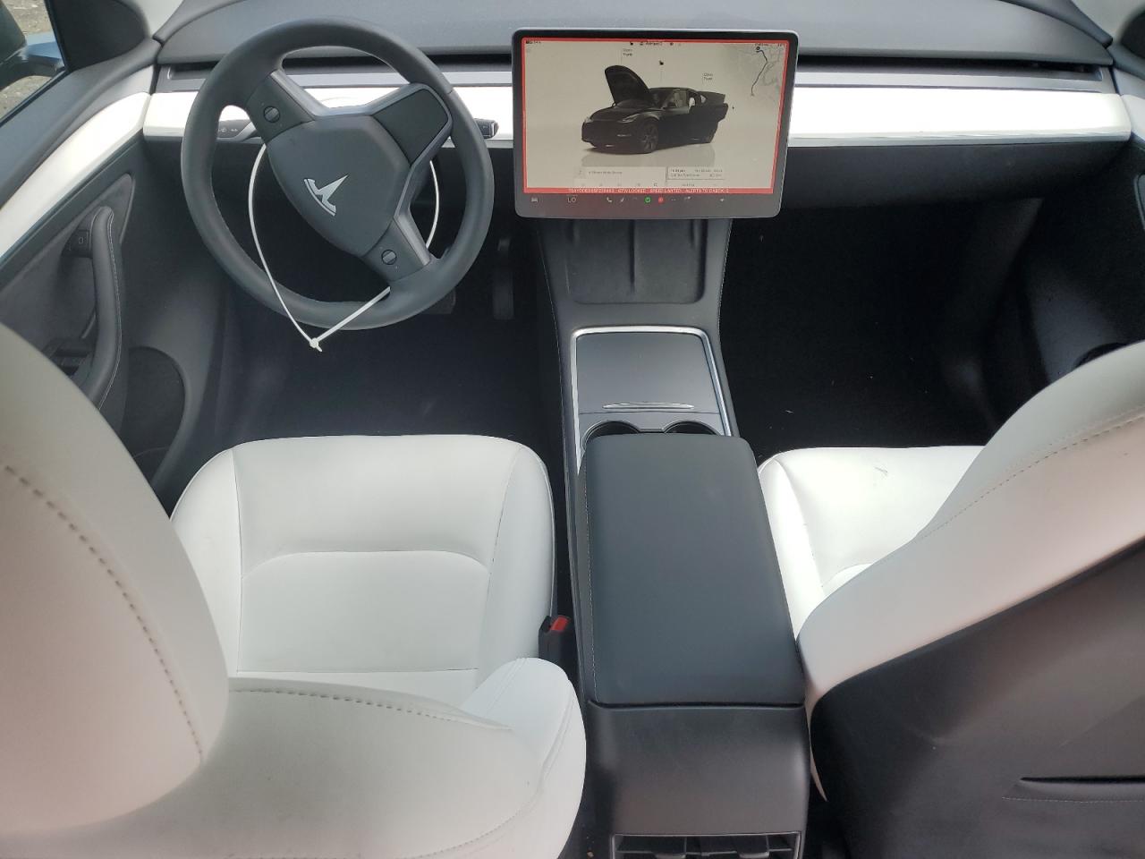 2025 Tesla Model Y VIN: 7SAYGDED9SF236493 Lot: 64231035