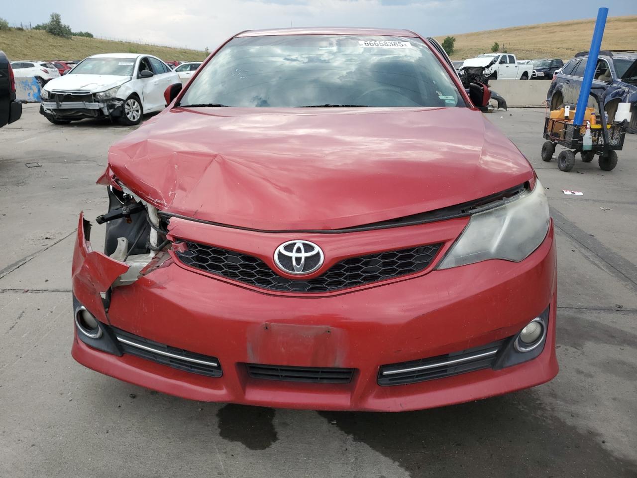 4t1bf1fk1eu749388 4T1BF1FK1EU749388 2014 Toyota Camry L