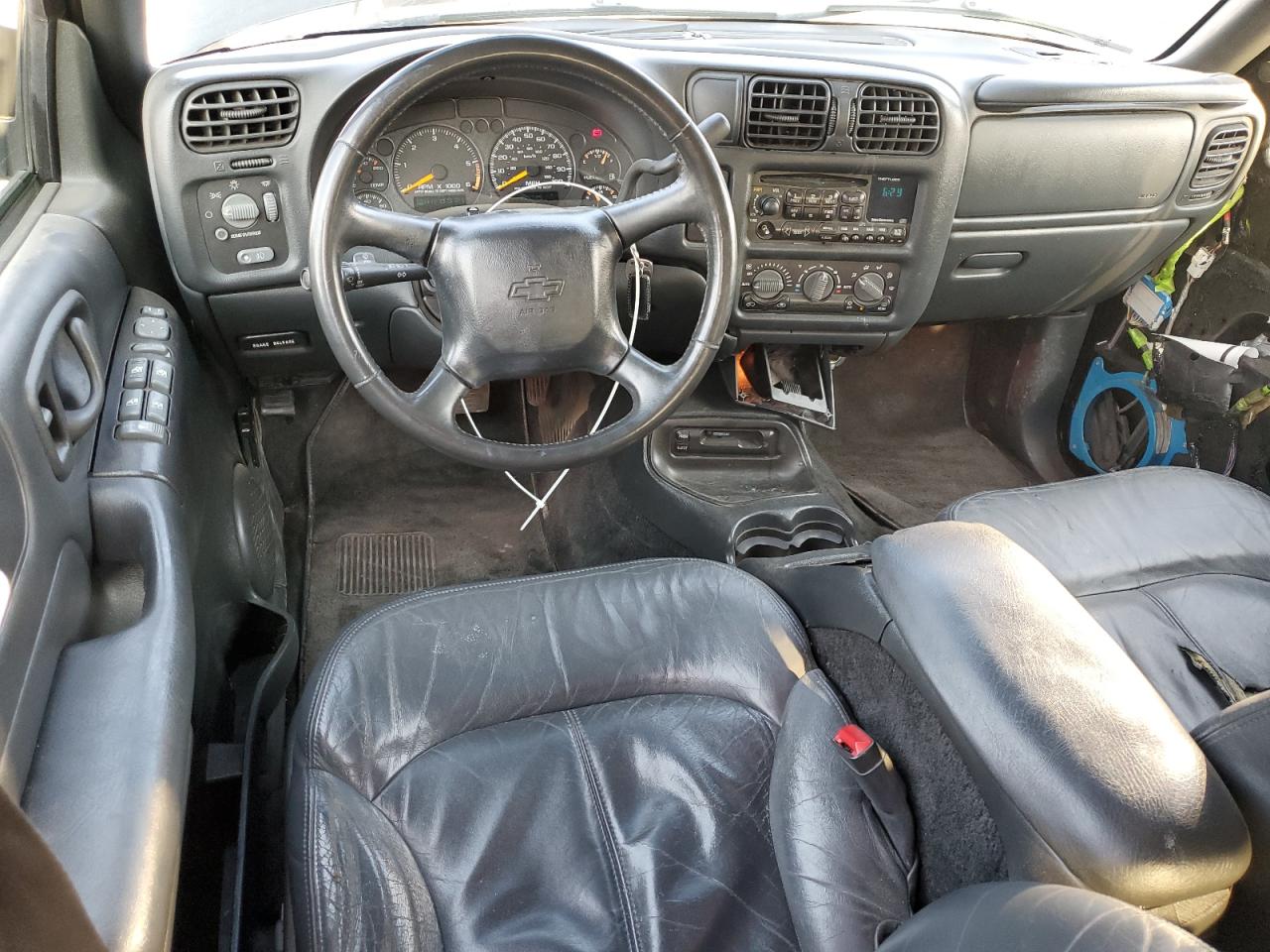 2000 Chevrolet Blazer VIN: 1GNCS13W7Y2173339 Lot: 65621135