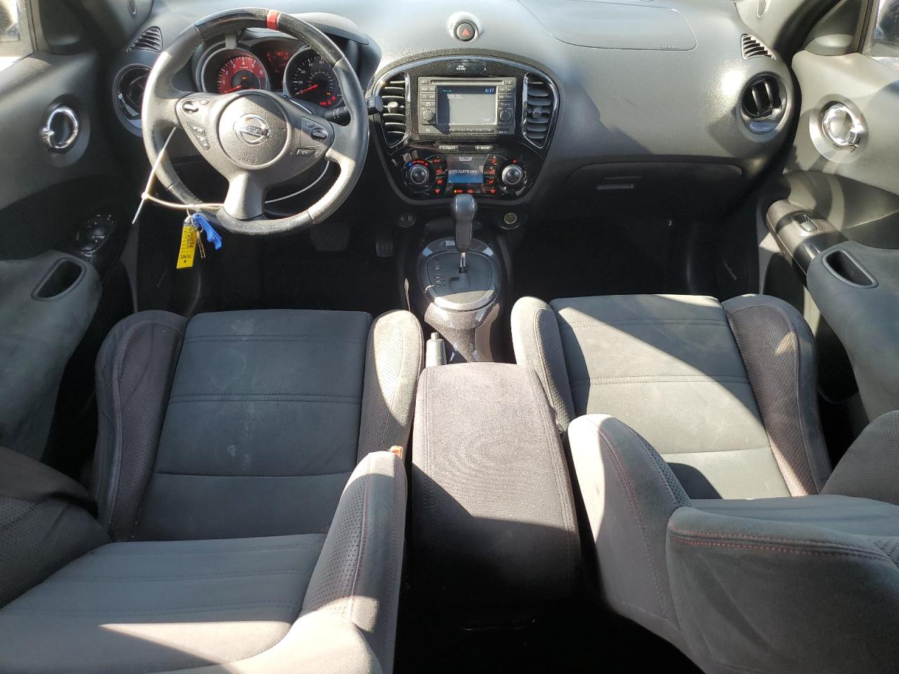 2013 Nissan Juke S VIN: JN8AF5MV6DT221245 Lot: 63865125