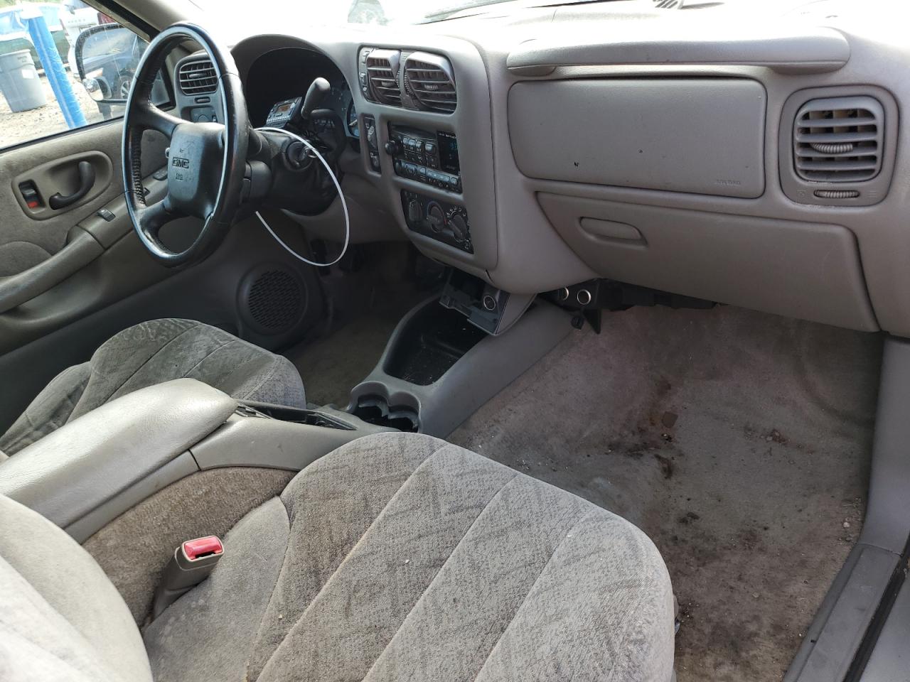 2001 GMC Jimmy VIN: 1GKCT18W71K102005 Lot: 63126475