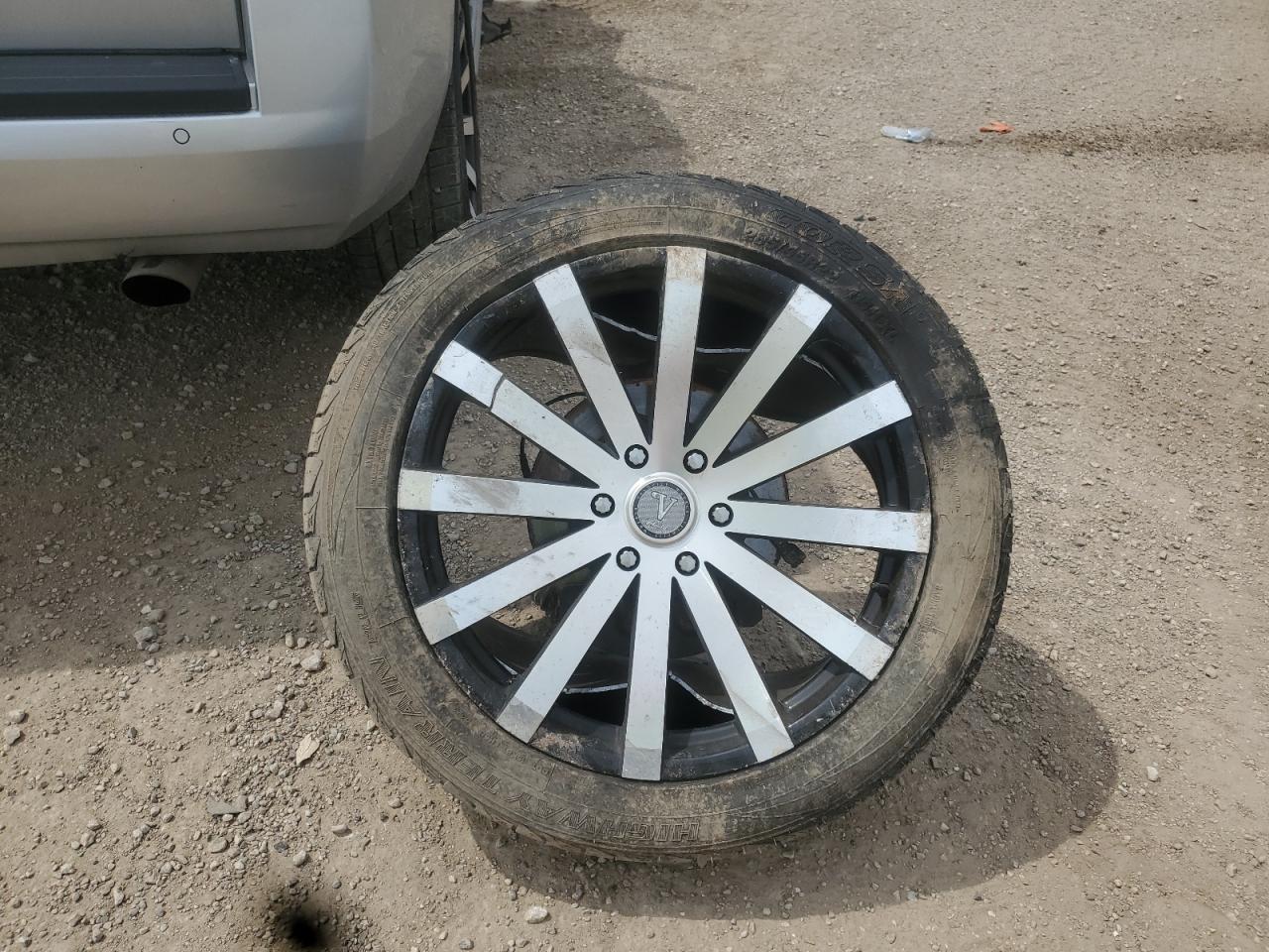 2018 Chevrolet Tahoe K1500 Lt VIN: 1GNSKBKC9JR245616 Lot: 66282115