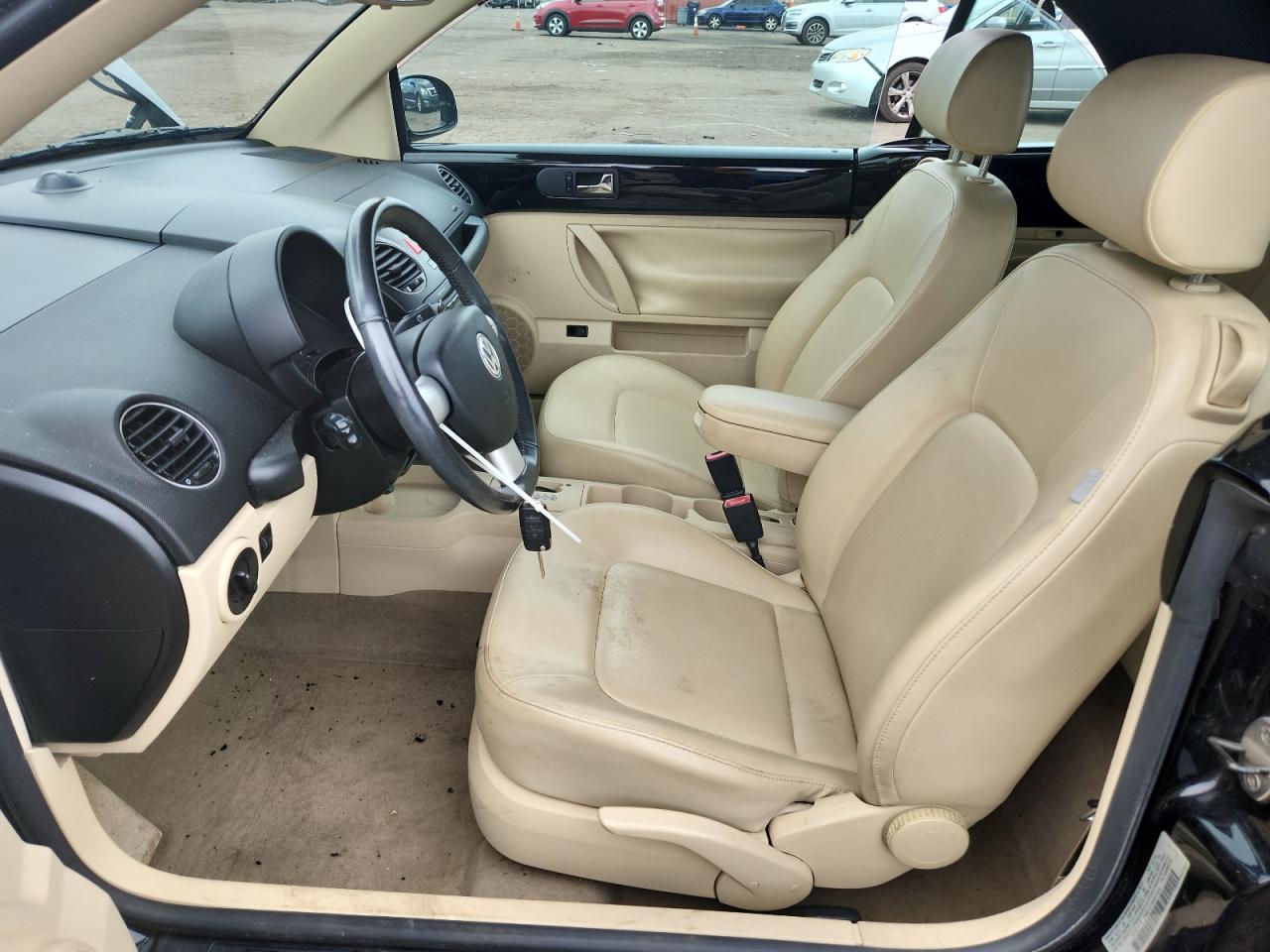 2008 Volkswagen New Beetle Convertible Se VIN: 3VWRF31Y98M414685 Lot: 64333685